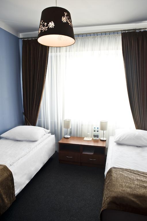 Hotel Korona Łuków Pokoj fotografie