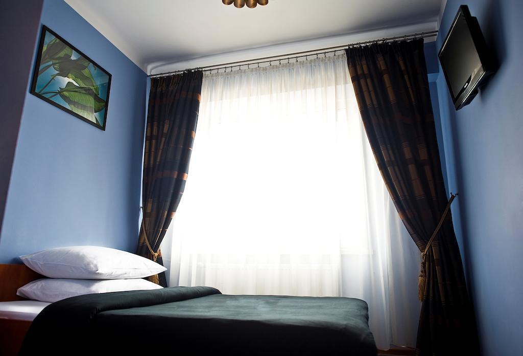Hotel Korona Łuków Pokoj fotografie
